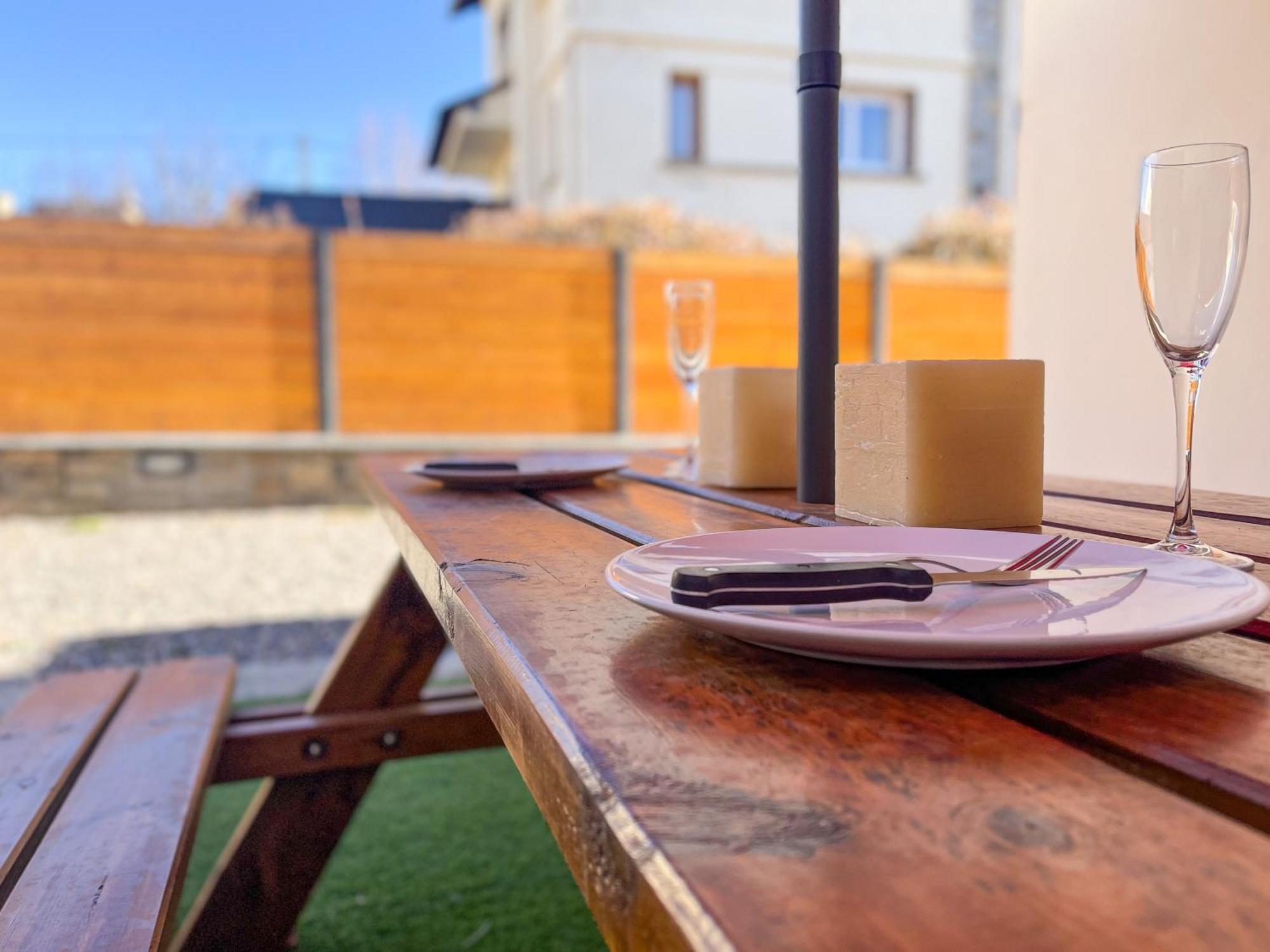 Bonita Casa. Gran Jardin. Con Wifi. Villa Bourg-Madame Kültér fotó