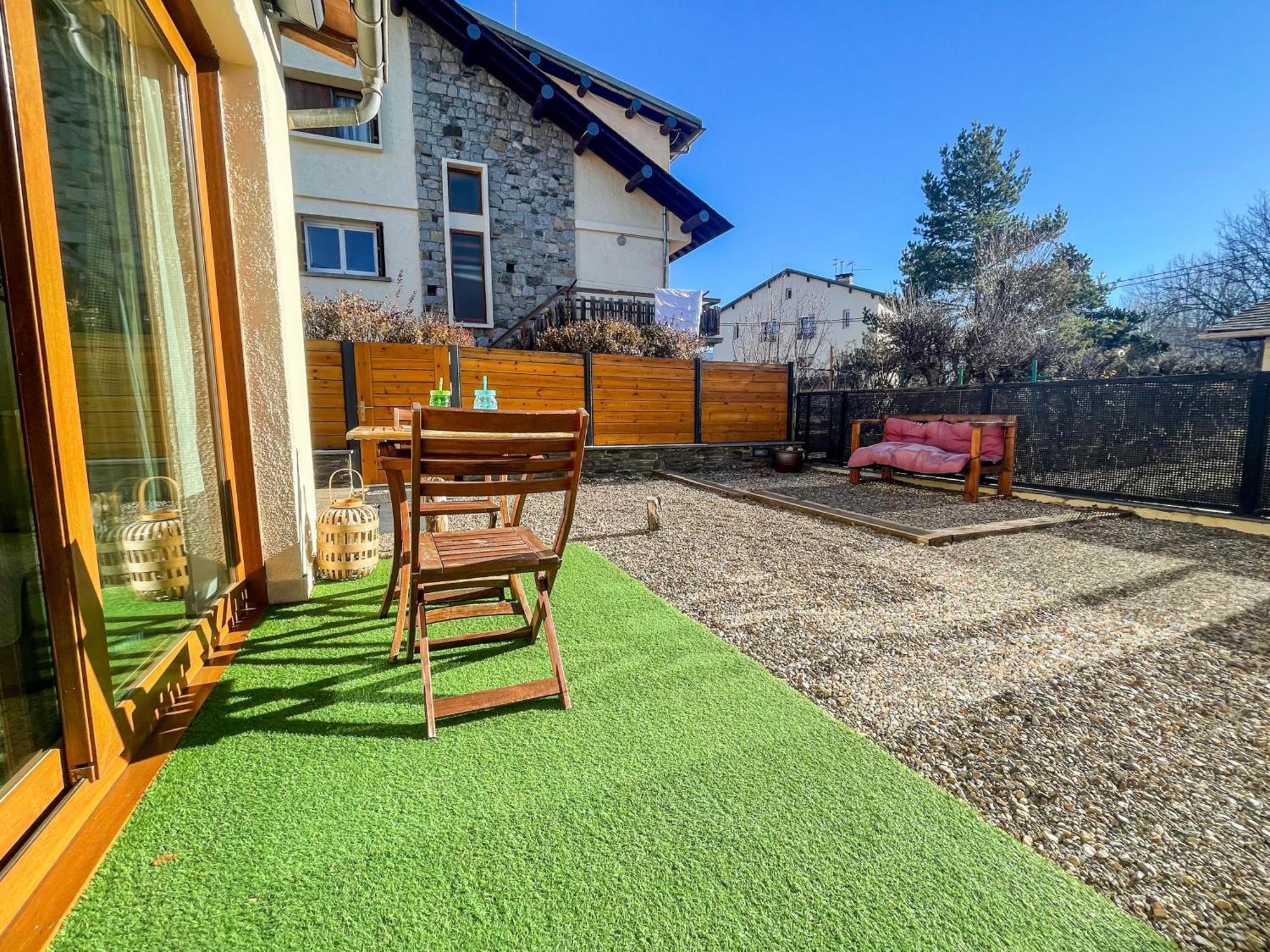 Bonita Casa. Gran Jardin. Con Wifi. Villa Bourg-Madame Kültér fotó